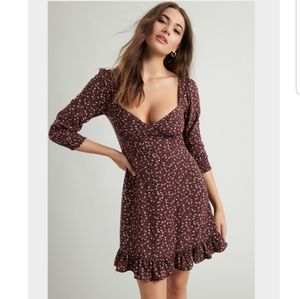 NWT Floral Dress With Sweetheart Neckline